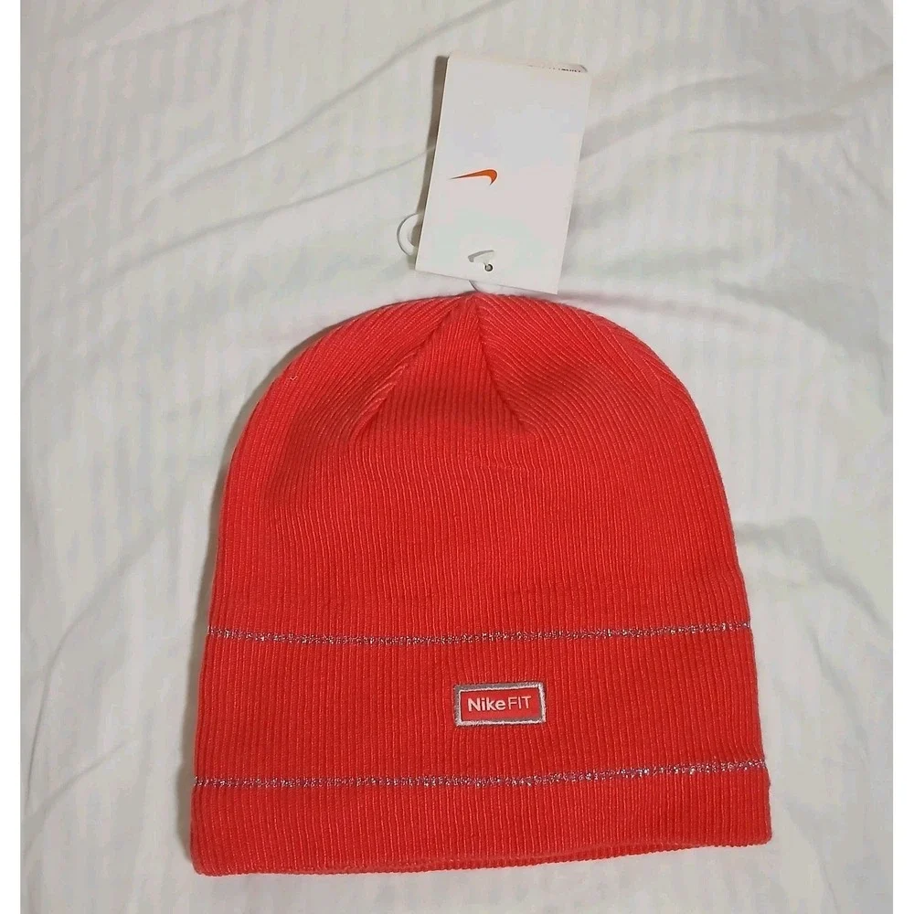 New - Nike Therma-Fit Beanie Girl's Youth Pink Silver Winter Hat‎ Running Cap